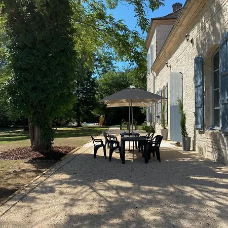 Chateau Vigue Отель типа 
