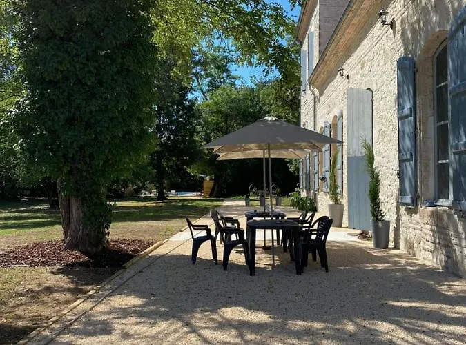 Chateau Vigue Bed & Breakfast